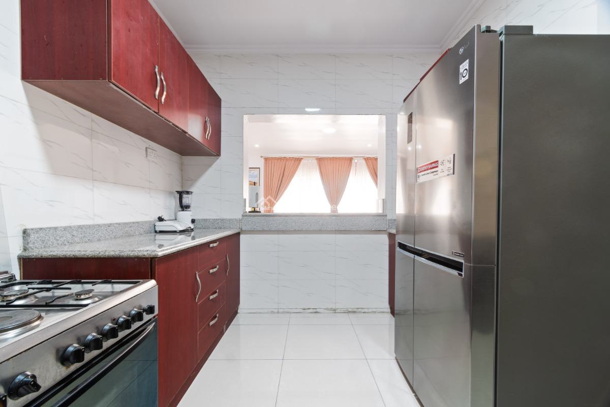 an Exquisitely Furnished and Serviced 3 Bedroom Penthouse Apartment, Cromwell Court Estate, Off Chevro Drive, Lekki, Lagos, Lekki, Lagos, Flat / Apartment for Rent