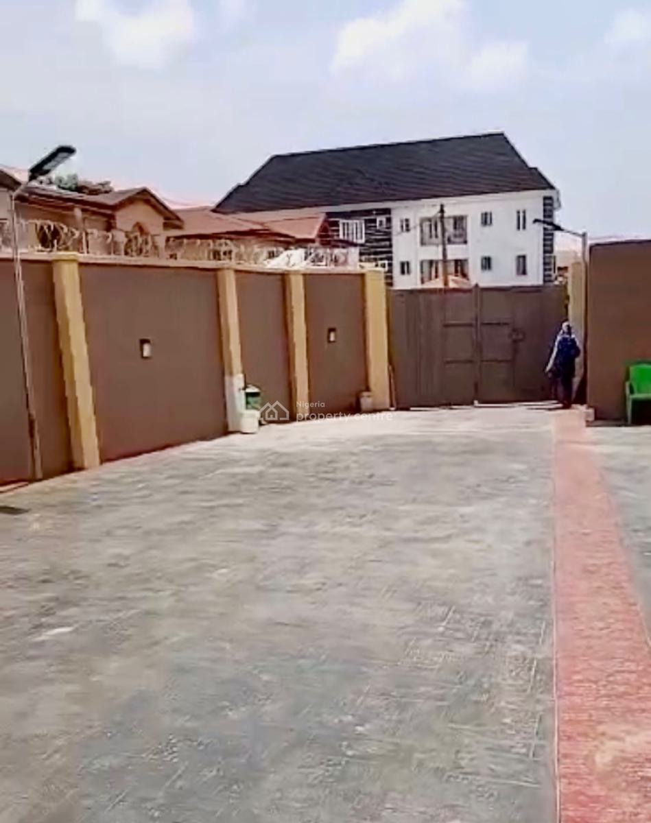 Spacious Upstairs with Separate Staircase: 3 in a Compound, Awoyaya, Ibeju Lekki, Lagos, Flat / Apartment for Rent