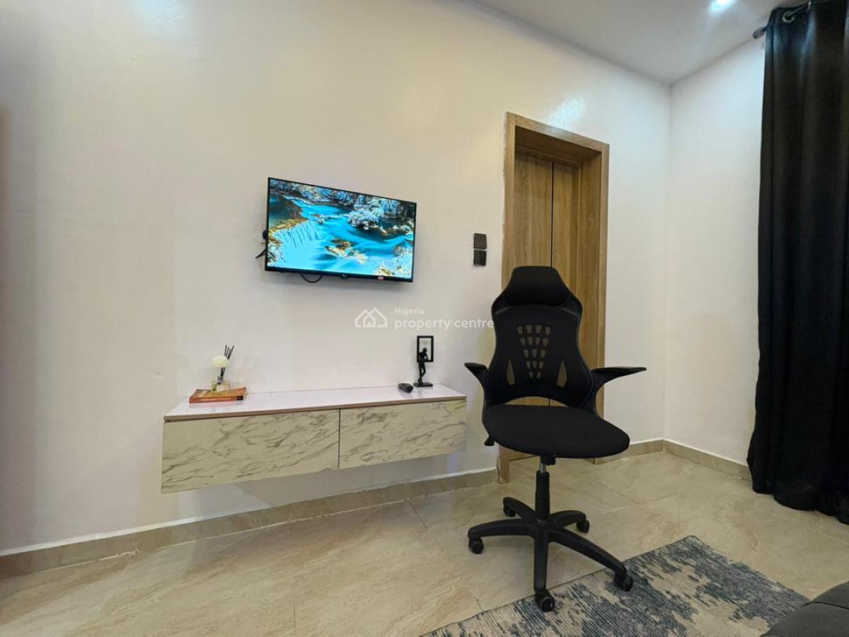 Luxury 2 Bedroom Apartment with Pool, Gym, Tennis,football Pitch, Lbs, Ajah, Ajah, Lagos, Flat / Apartment Short Let