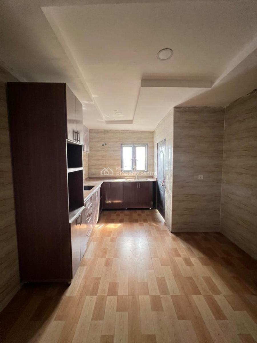 Spacious 3 Bedroom Apartment with a Bq, Orchid Road, Lekki Expressway, Lekki, Lagos, Flat / Apartment for Sale