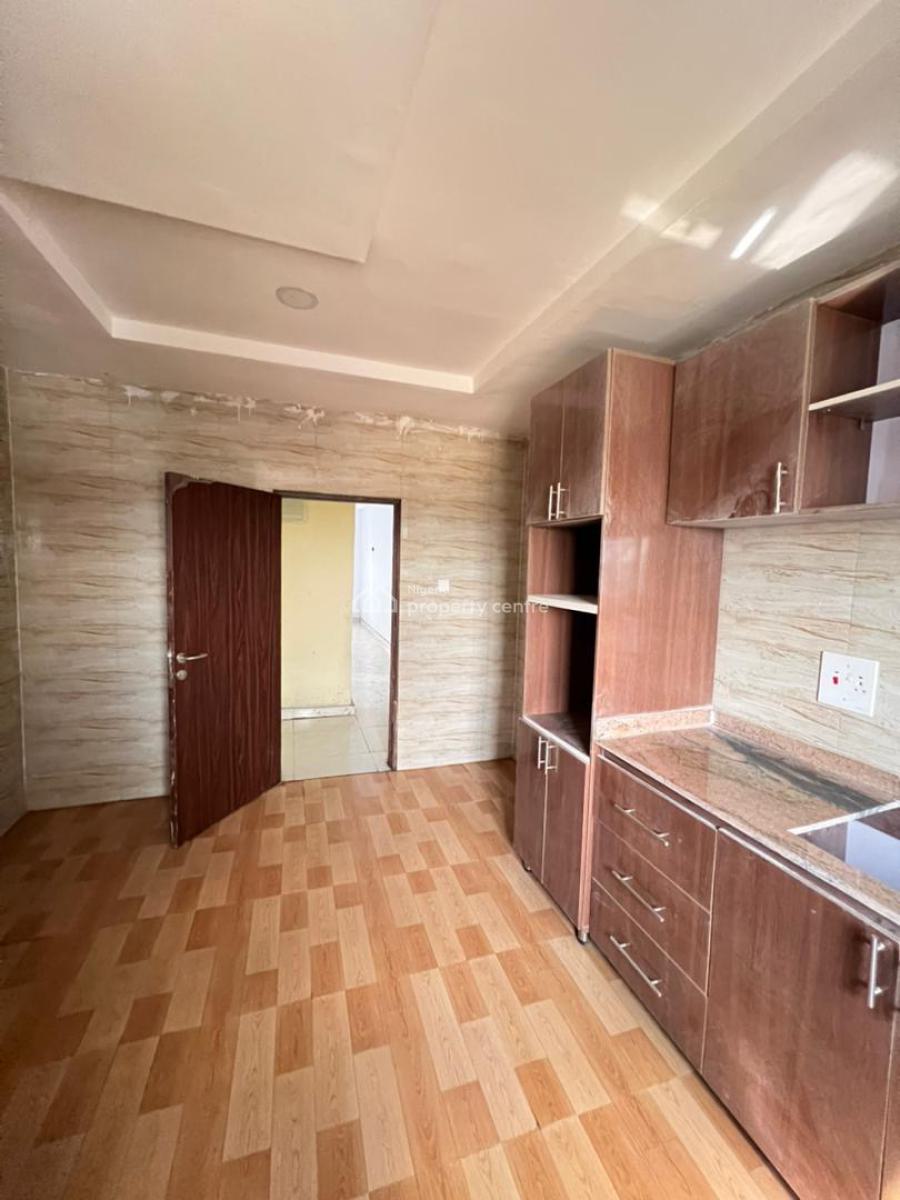Spacious 3 Bedroom Apartment with a Bq, Orchid Road, Lekki Expressway, Lekki, Lagos, Flat / Apartment for Sale