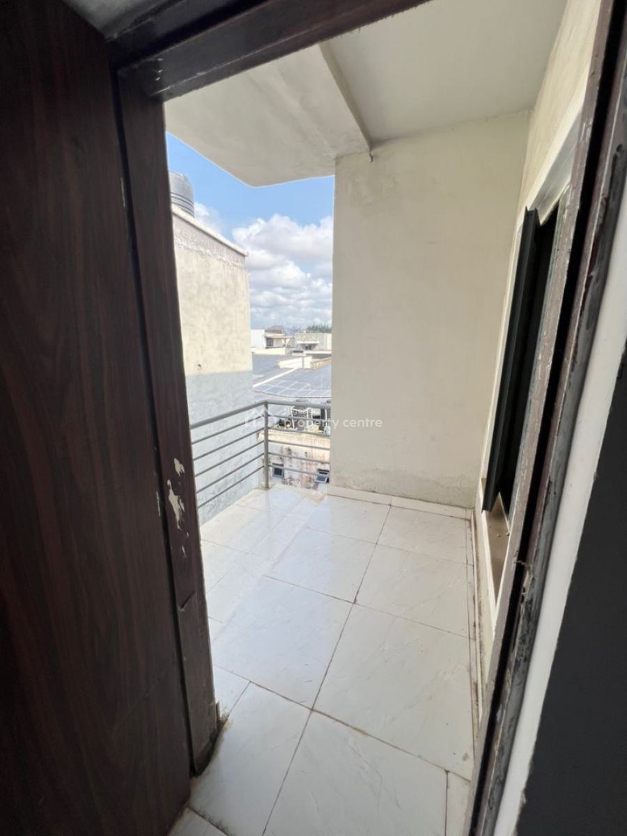 Spacious 3 Bedroom Apartment with a Bq, Orchid Road, Lekki Expressway, Lekki, Lagos, Flat / Apartment for Sale