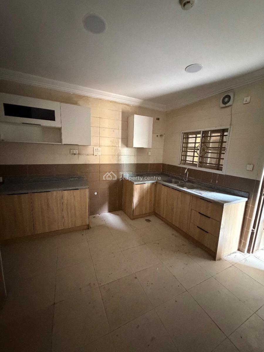 12 Units of Spacious 3bedroom Flat with Bq and Pool, Victoria Island (vi), Lagos, Flat / Apartment for Rent