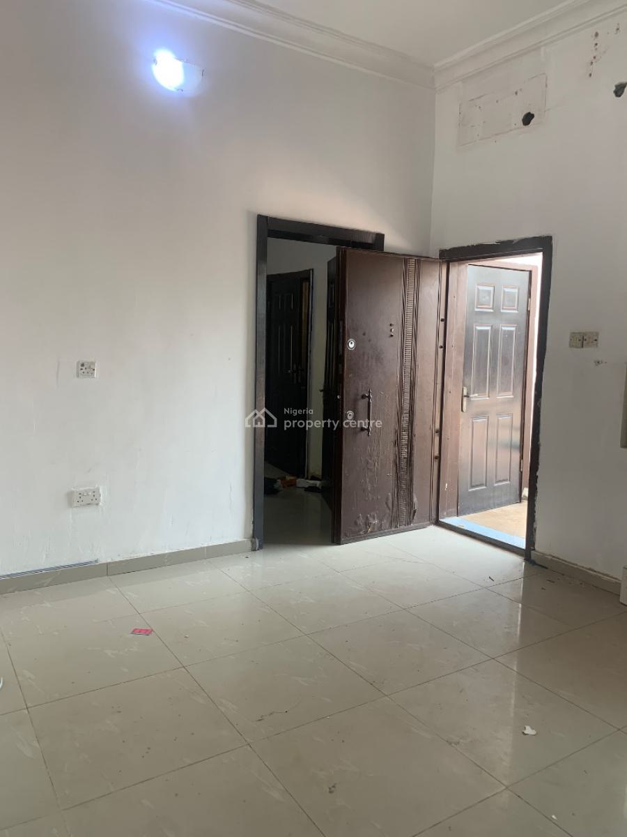 2bedroom Standard and Spacious Apartment in Tarred Road to The Express, Ikate,lekki Lagos., Ikate, Lekki, Lagos, Flat / Apartment for Rent