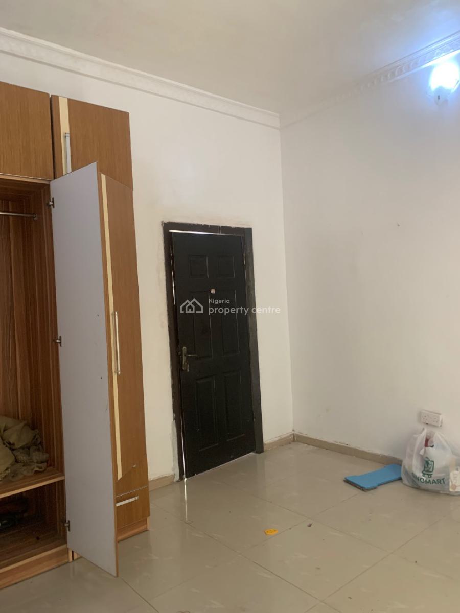 2bedroom Standard and Spacious Apartment in Tarred Road to The Express, Ikate,lekki Lagos., Ikate, Lekki, Lagos, Flat / Apartment for Rent