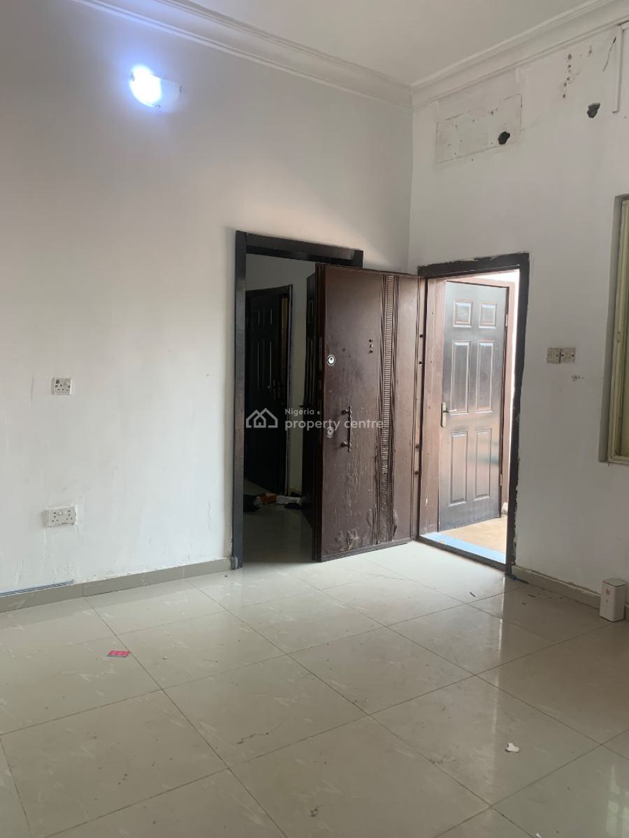2bedroom Standard and Spacious Apartment in Tarred Road to The Express, Ikate,lekki Lagos., Ikate, Lekki, Lagos, Flat / Apartment for Rent