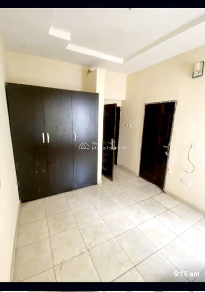 Well Maintained Mini Flat Very Close to The Express, Brighton Estate., Sangotedo, Ajah, Lagos, Mini Flat (room and Parlour) for Rent