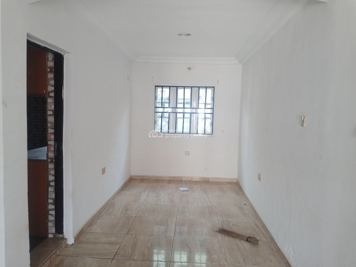 Tastefully Built 3 Bedroom Apartment on First Floor, Lakowe, Adeba, Ibeju Lekki, Lagos, Flat / Apartment for Rent