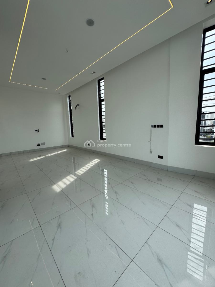 5 Bedroom Detached House + Pool, Ikota, Lekki, Lagos, Detached Duplex for Sale