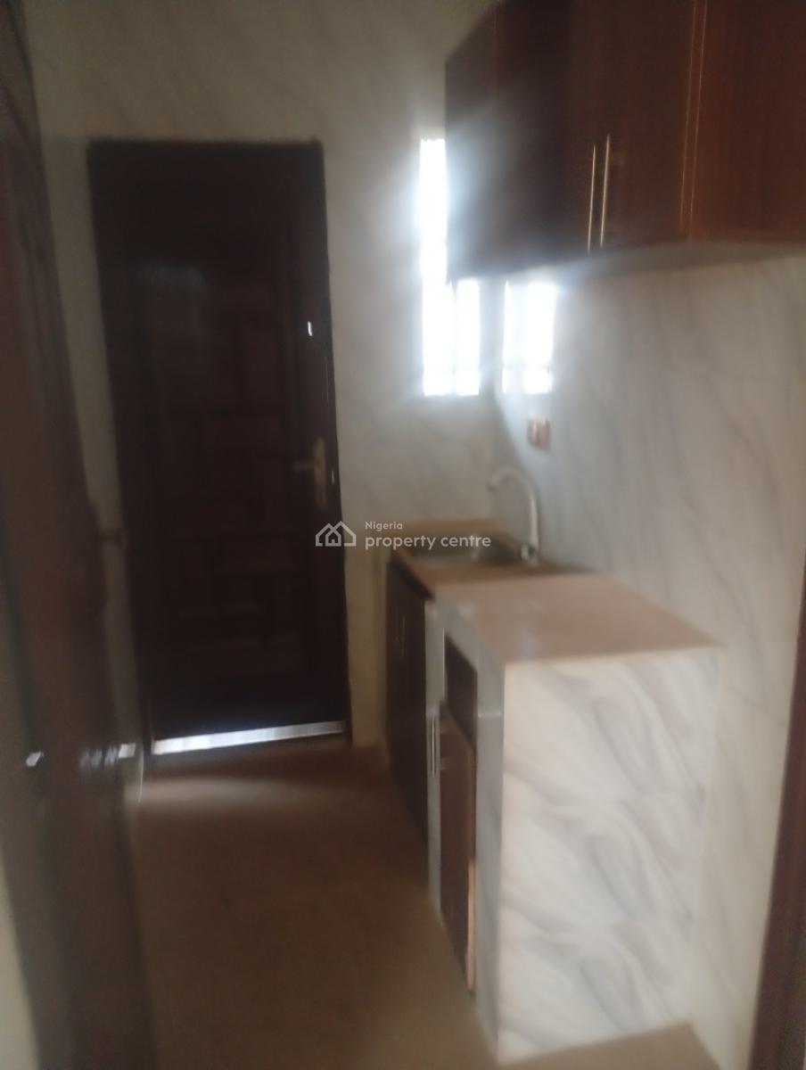 Brand New 2 Bedroom Flat, Off Alagbole Akute Road, Ojodu Berger, Ojodu, Lagos, Flat / Apartment for Rent