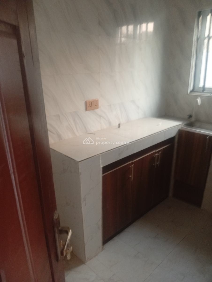 Brand New 2 Bedroom Flat, Off Alagbole Akute Road, Ojodu Berger, Ojodu, Lagos, Flat / Apartment for Rent