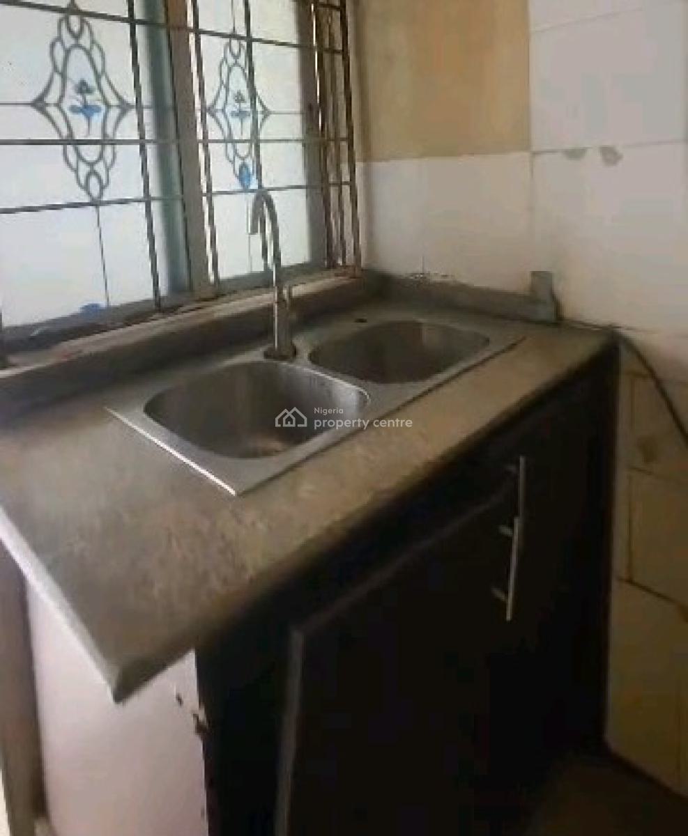 Luxurious 2-bedroom Apartment, Beside American International School, Durumi, Abuja, Flat / Apartment for Rent