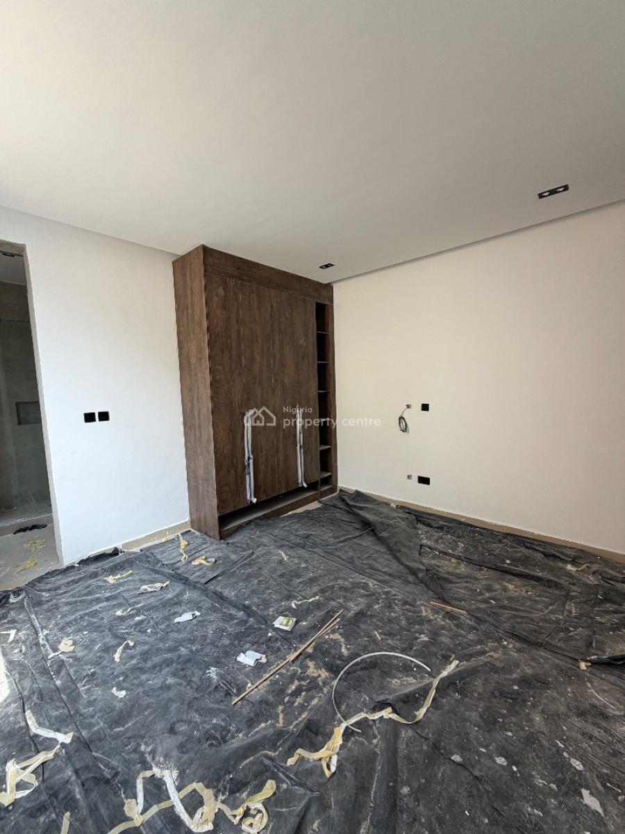 Spacious 5bedroom Fully Detached House with Bq, Lekki Phase 1, Lekki, Lagos, Detached Duplex for Sale