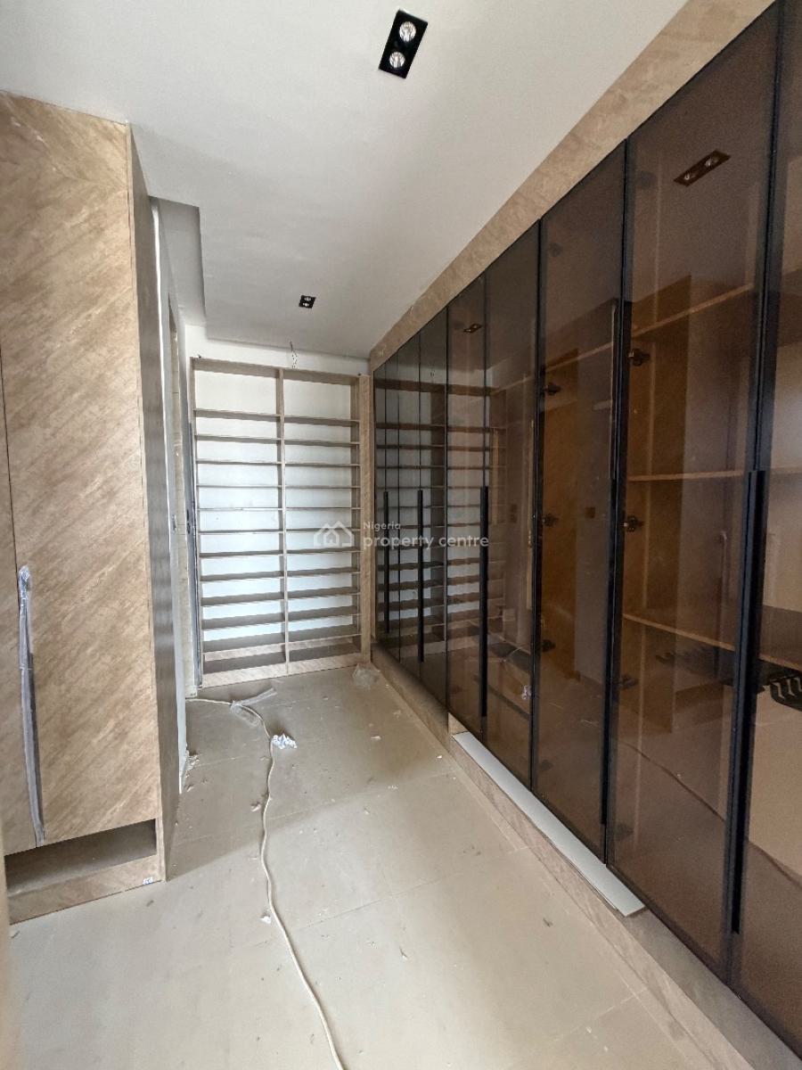 Spacious 5bedroom Fully Detached House with Bq, Lekki Phase 1, Lekki, Lagos, Detached Duplex for Sale