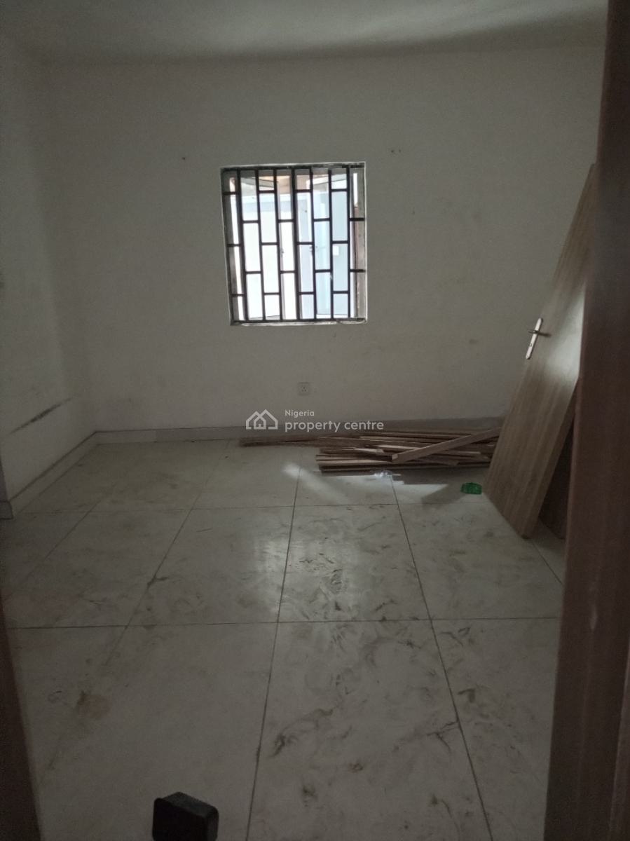 Commercial 5 Bedroom with 2 Room Bq, Security House, Commercial Area Off Admiralty Way, Lekki Phase 1, Lekki, Lagos, Semi-detached Duplex for Rent