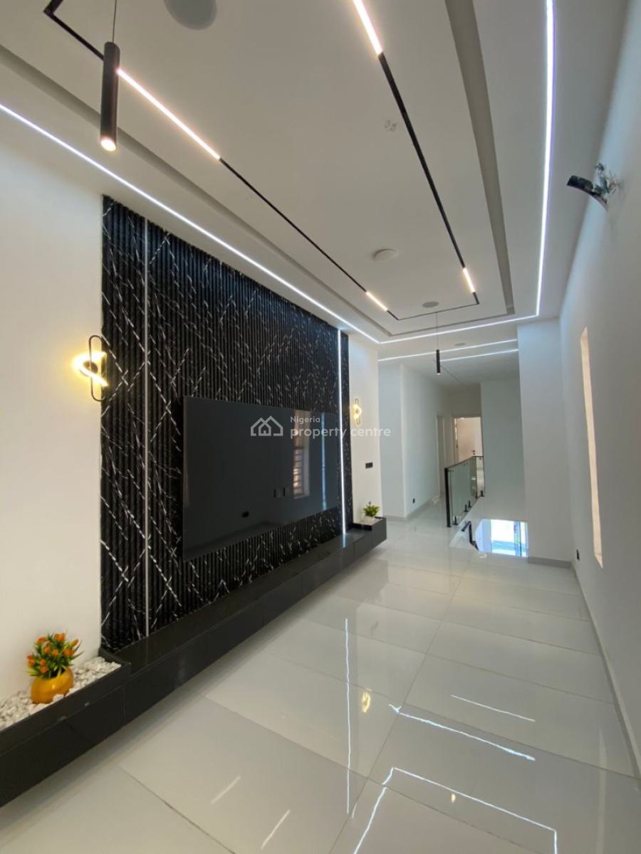 Contemporary Top Notch 5bedroom with Pool, Ologolo, Lekki, Lagos, Detached Duplex for Sale