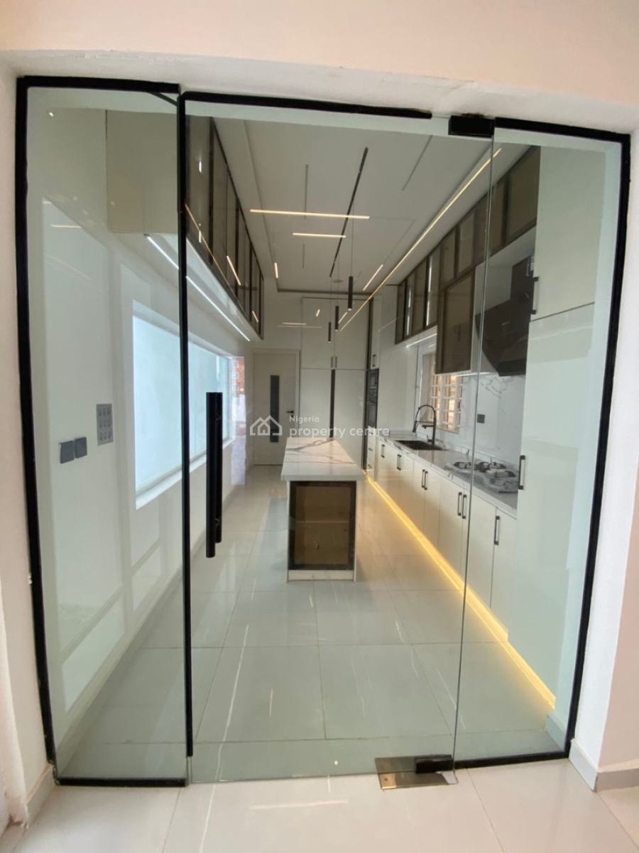 Contemporary Top Notch 5bedroom with Pool, Ologolo, Lekki, Lagos, Detached Duplex for Sale