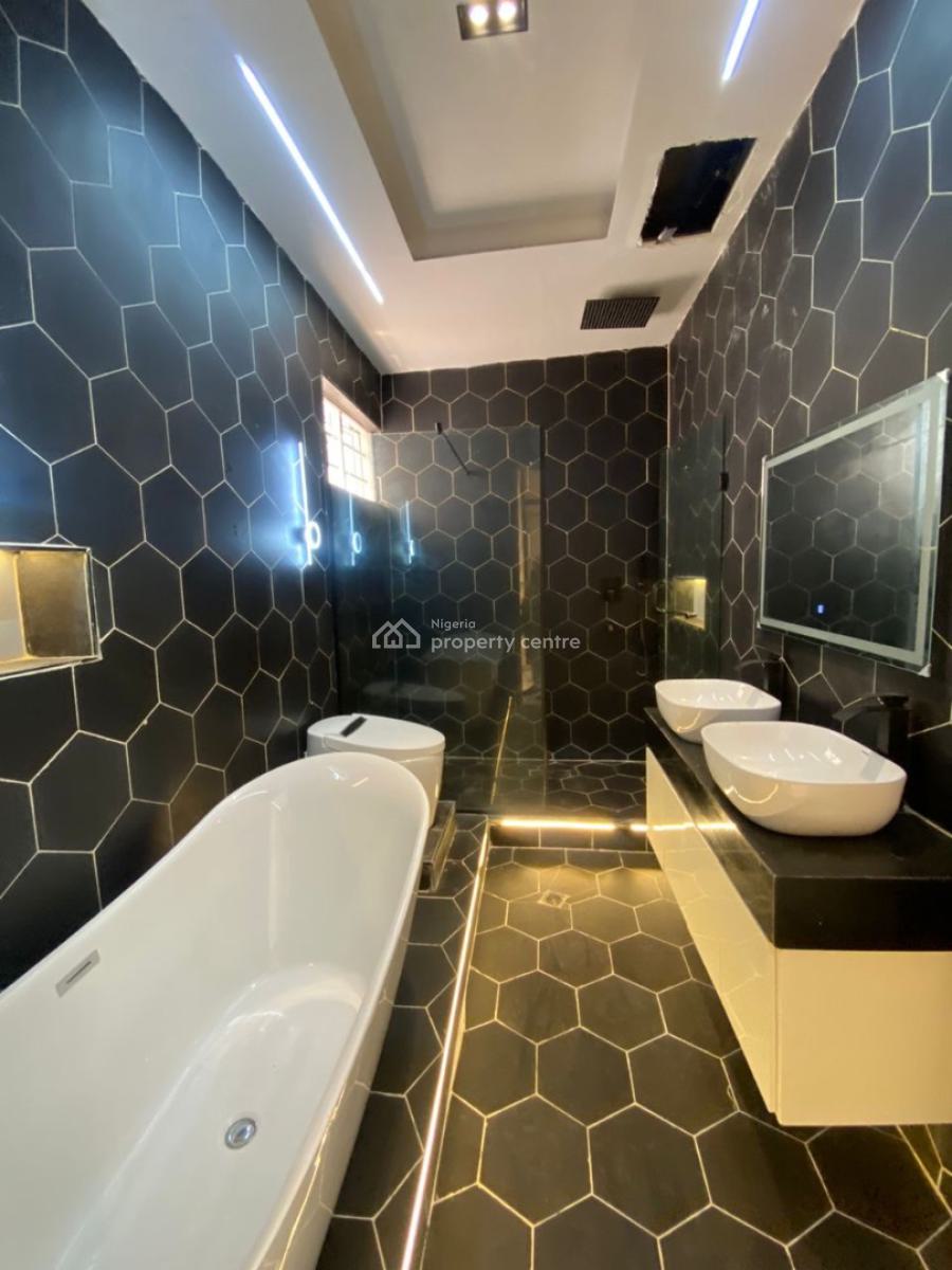 Contemporary Top Notch 5bedroom with Pool, Ologolo, Lekki, Lagos, Detached Duplex for Sale