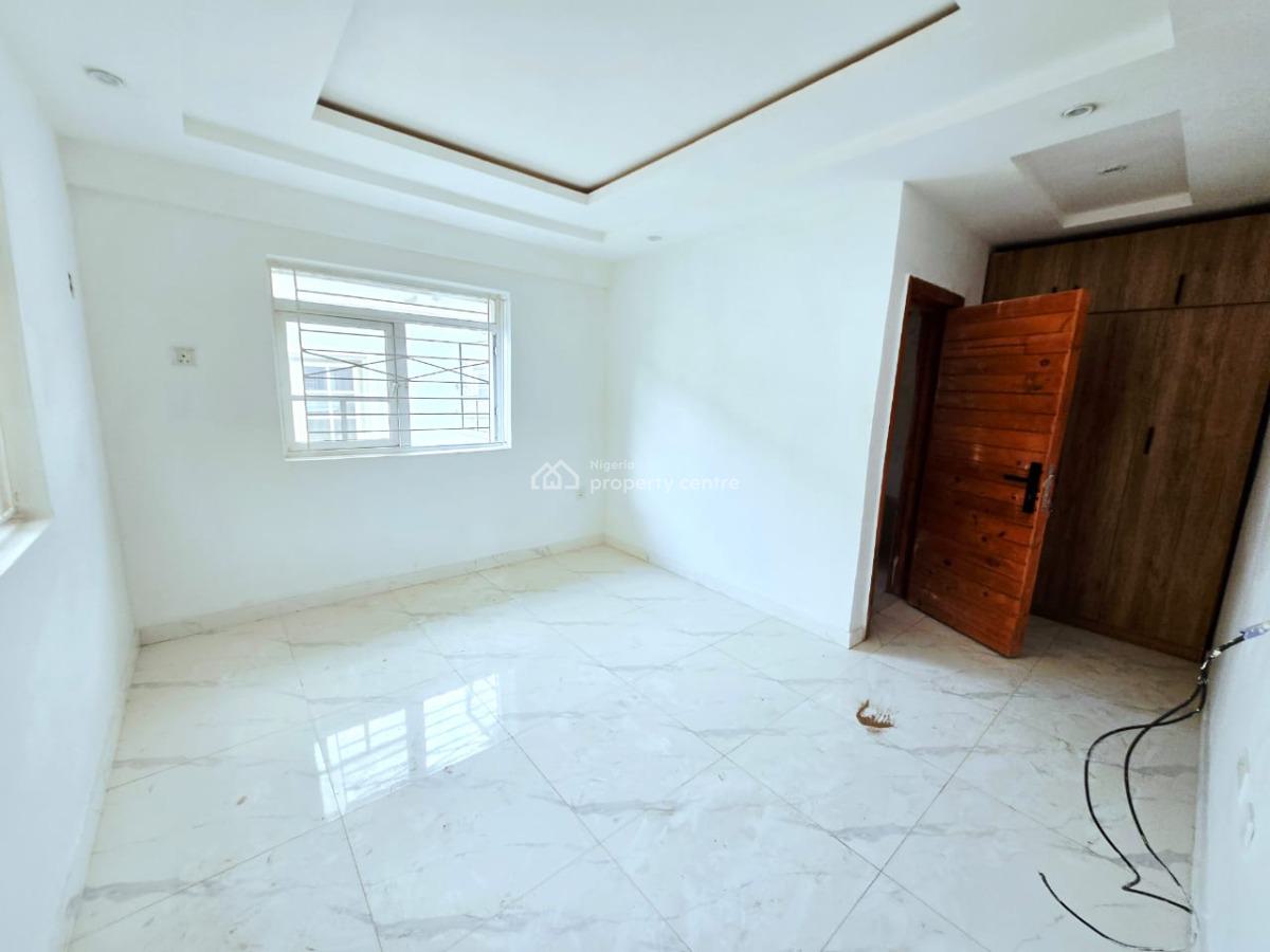 Two Units of a Tastefully Renovated 4-bedroom Semi Detached Duplex, Lekki Phase 1, Lekki, Lagos, Semi-detached Duplex for Rent