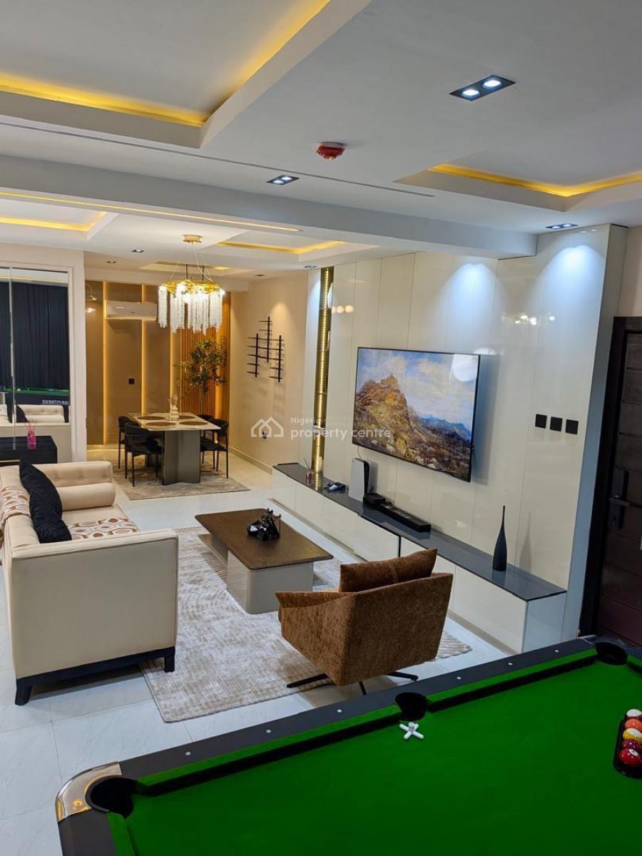 Luxury 2 Bedroom with Pool, Gym, Ps5, Snooker/table Tennis, Balcony Vi, Lekki Phase 1, Lekki, Lagos, Flat / Apartment Short Let