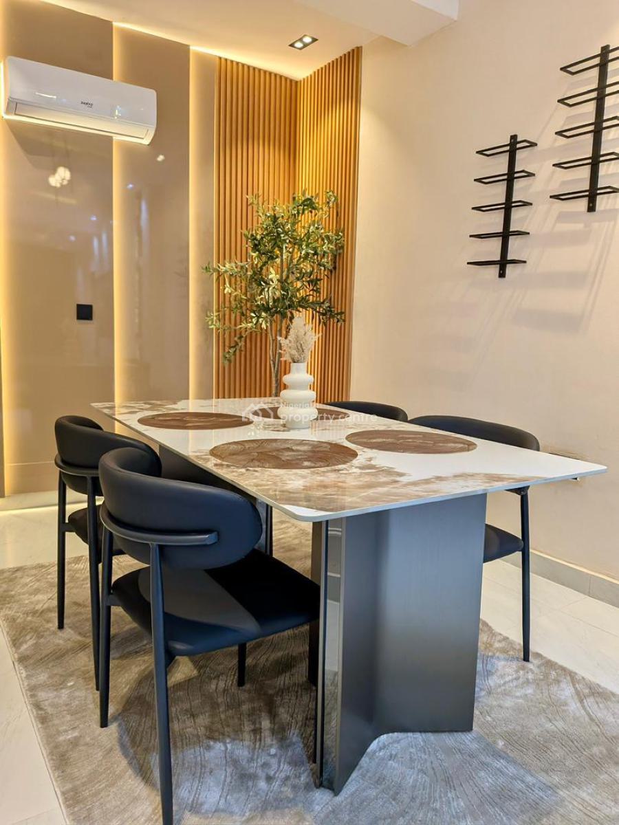 Luxury 2 Bedroom with Pool, Gym, Ps5, Snooker/table Tennis, Balcony Vi, Lekki Phase 1, Lekki, Lagos, Flat / Apartment Short Let