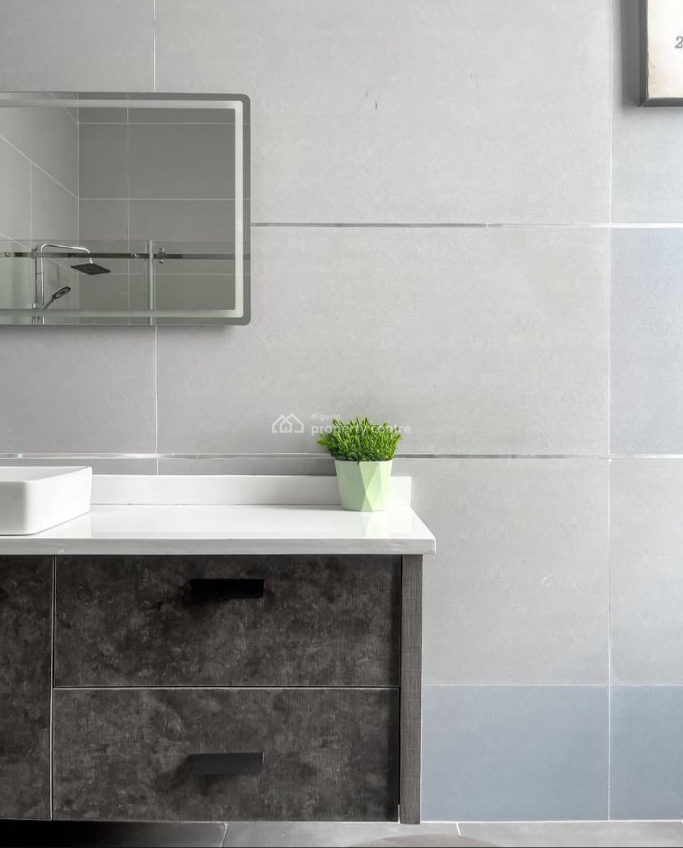 Exquisite 8 Bedroom Mansion, Asokoro District, Abuja, Detached Duplex for Sale