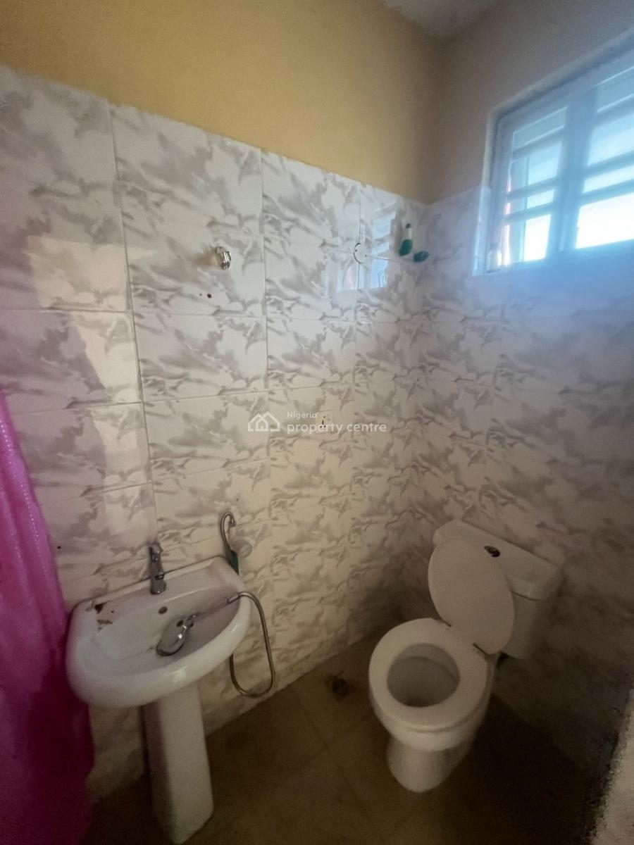 Clean and Spacious 2 Bedroom Flat Upstairs, Mobil Road Ilaje, Ajah, Lagos, House for Rent