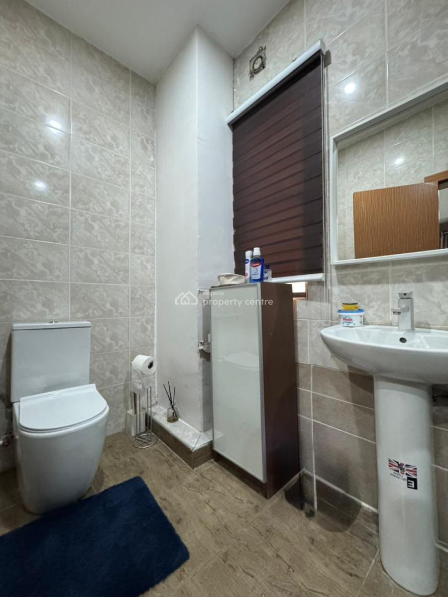 Well-maintained 4-bedroom Apartment, Ikoyi, Ikoyi, Lagos, Flat / Apartment for Rent