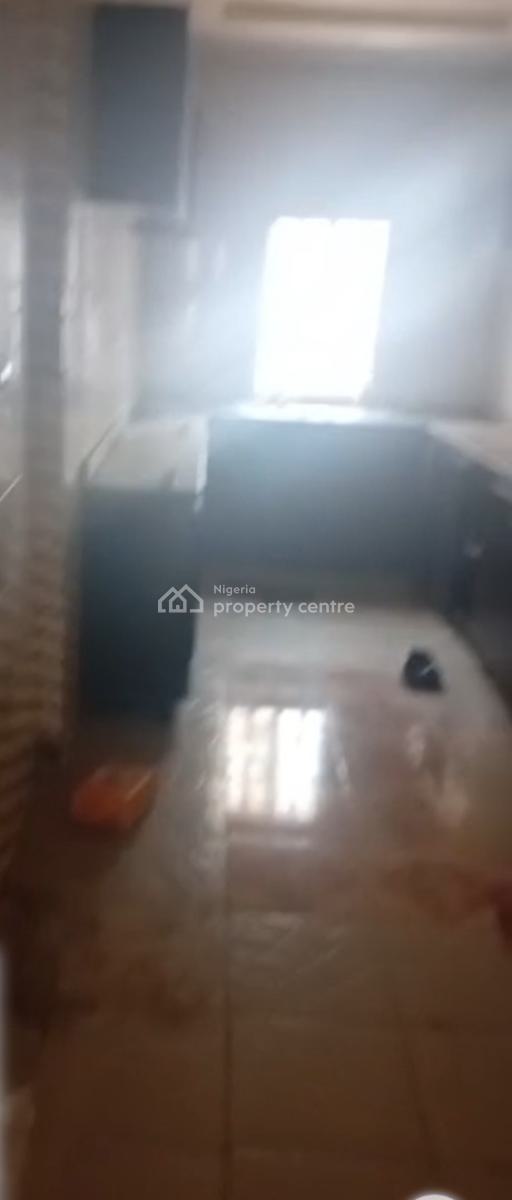 Nice 3 Bedroom Flat, 1st Floor,in an Estate,with Balcony Y,, By Roundabout, Galadimawa, Abuja, Flat / Apartment for Rent