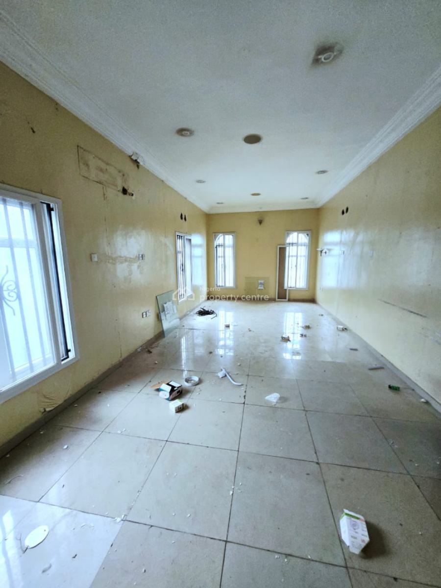 Spacious 5-bedroom Detached House for Commercial Use, Lekki Phase 1, Lekki, Lagos, Office Space for Rent