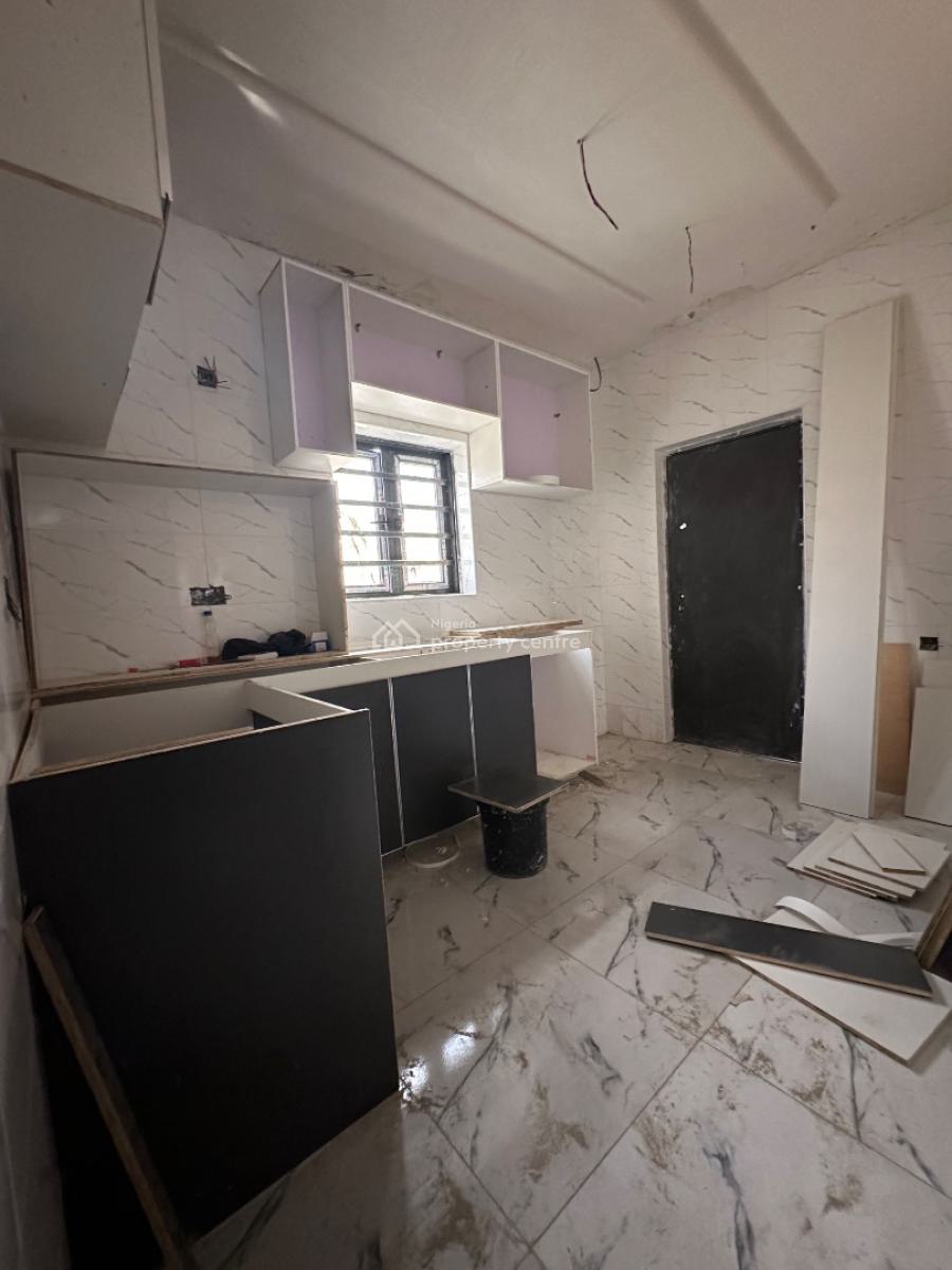 3bedroom Apartment House, Woji, Port Harcourt, Rivers, Terraced Duplex for Sale