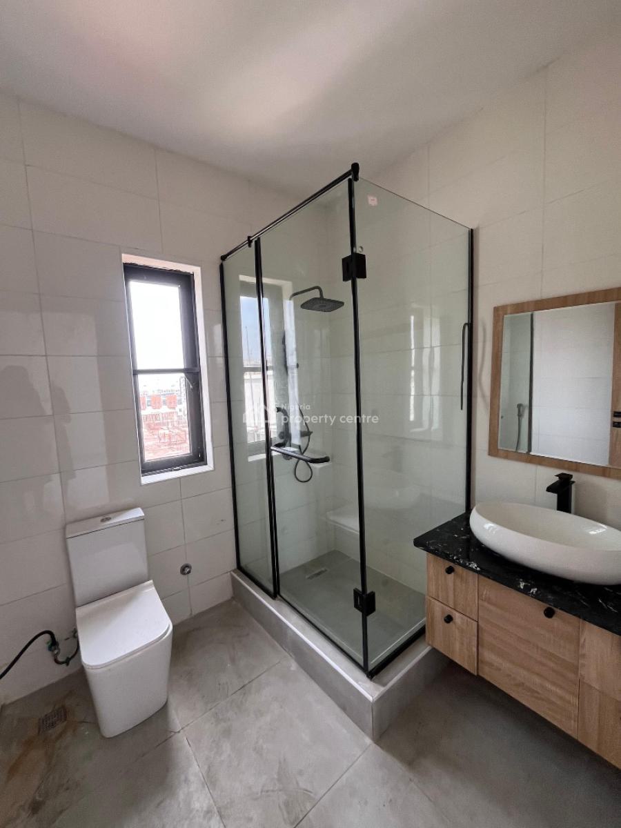 2 Bedroom Apartment, Lekki Phase 1, Lekki, Lagos, Flat / Apartment for Sale