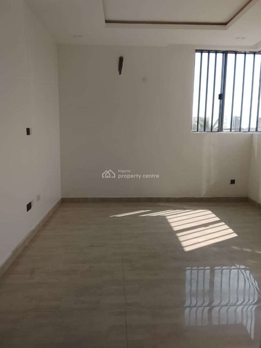 5 Bedroom Semi Detached Duplex at Lekki Phase 1, Lekki Phase 1, Lekki, Lagos, Semi-detached Duplex for Rent