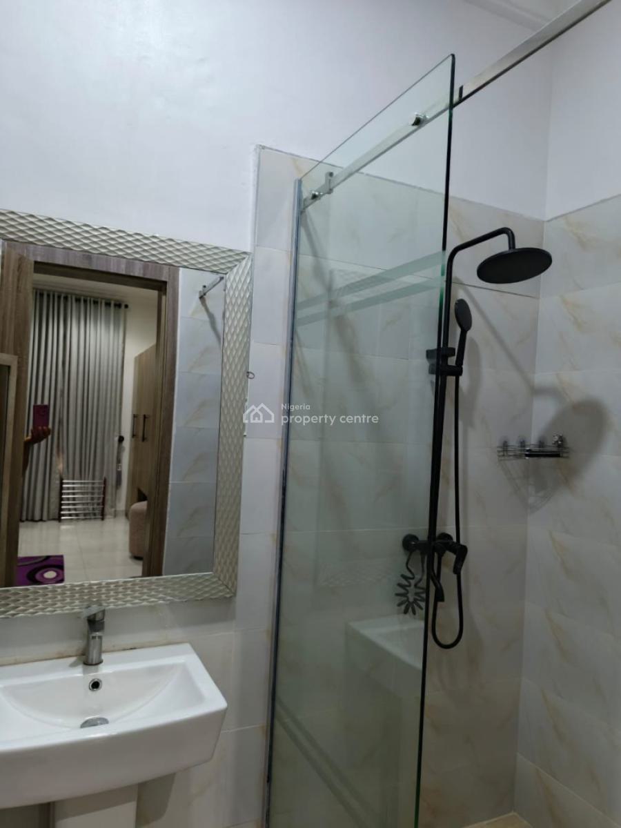 2 Units of 1 Bedroom Apartment Rooftop / Penthouse Apartment, Lekki Scheme Ii Estate. Off Abraham Adesanya, Ajah, Lagos, Flat / Apartment Short Let