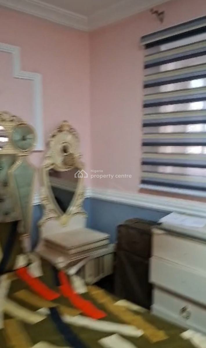 Clean 3bedroom  Flat,, Zone1, Wuse, Abuja, Block of Flats for Sale