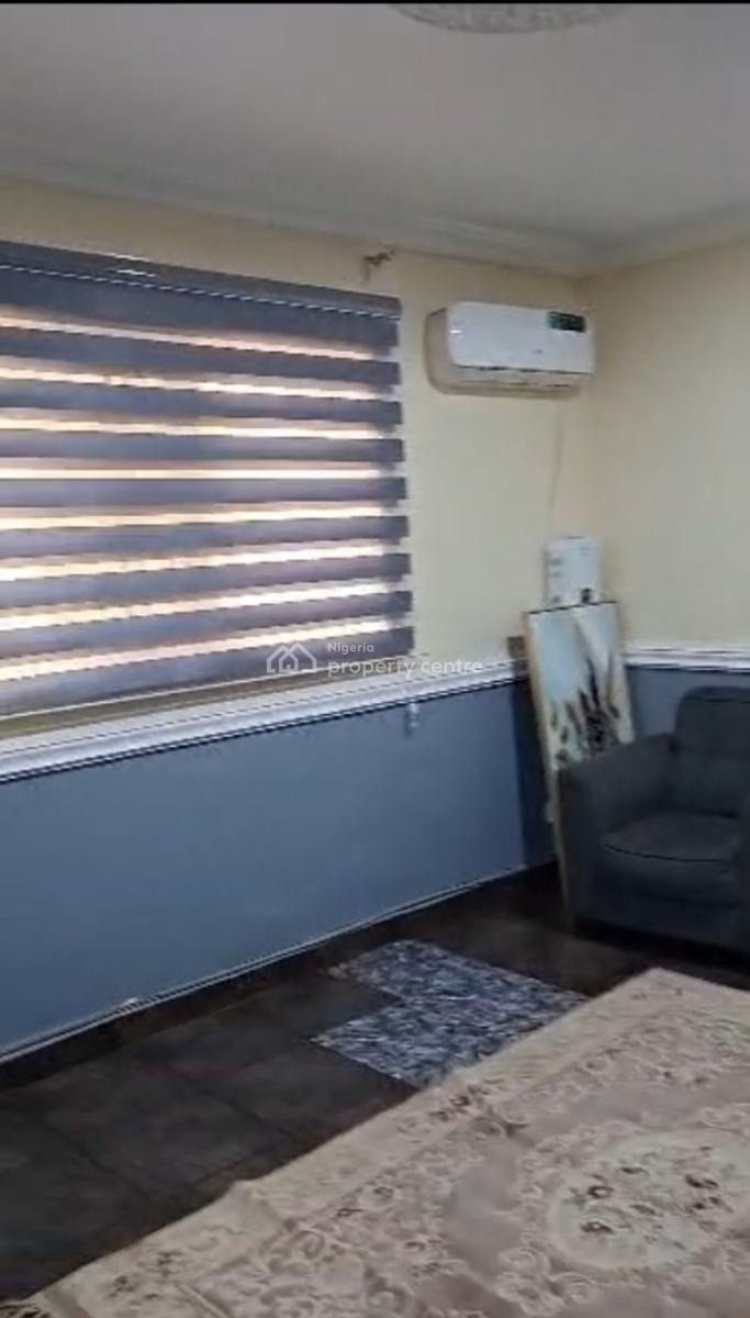 Clean 3bedroom  Flat,, Zone1, Wuse, Abuja, Block of Flats for Sale