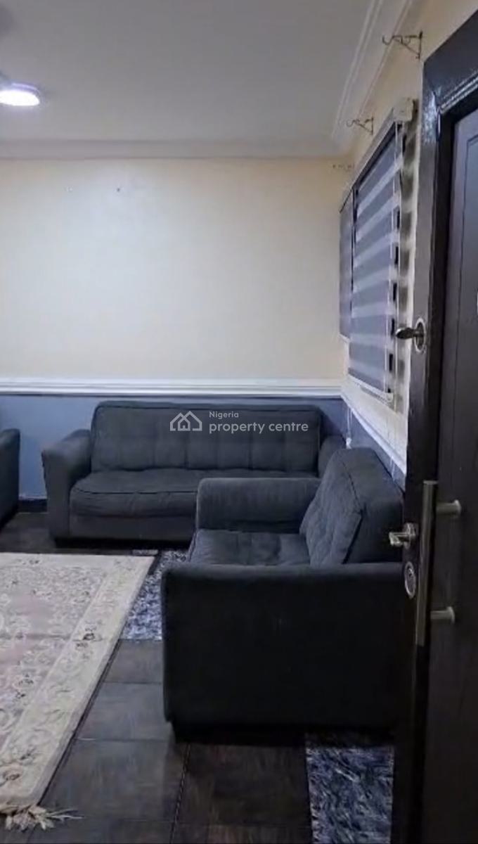 Clean 3bedroom  Flat,, Zone1, Wuse, Abuja, Block of Flats for Sale