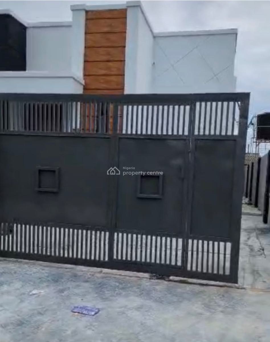 Fully Furnished and Well Maintained Bungalow, Abraham Adesanya Estate, Ajah, Lagos, Detached Bungalow for Sale