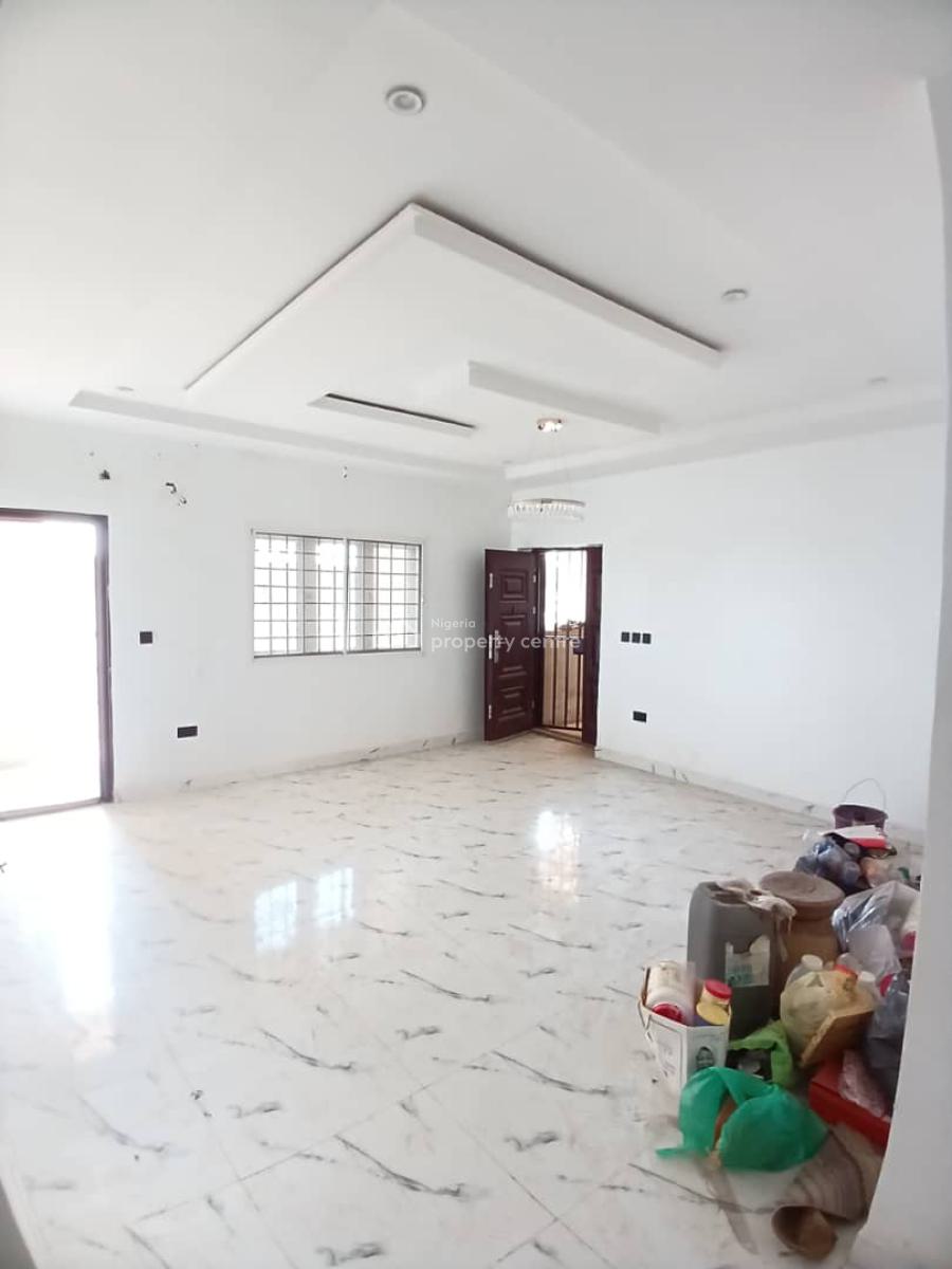 Spacious 3 Bedroom Flat, Dakwo, Abuja, Flat / Apartment for Rent