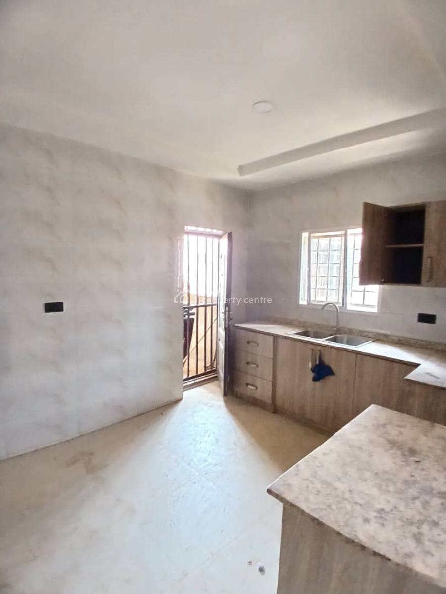 Spacious 3 Bedroom Flat, Dakwo, Abuja, Flat / Apartment for Rent