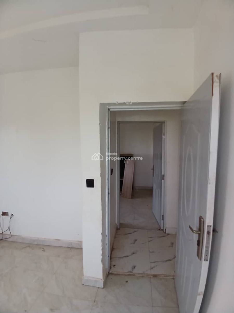 Spacious 3 Bedroom Flat, Dakwo, Abuja, Flat / Apartment for Rent