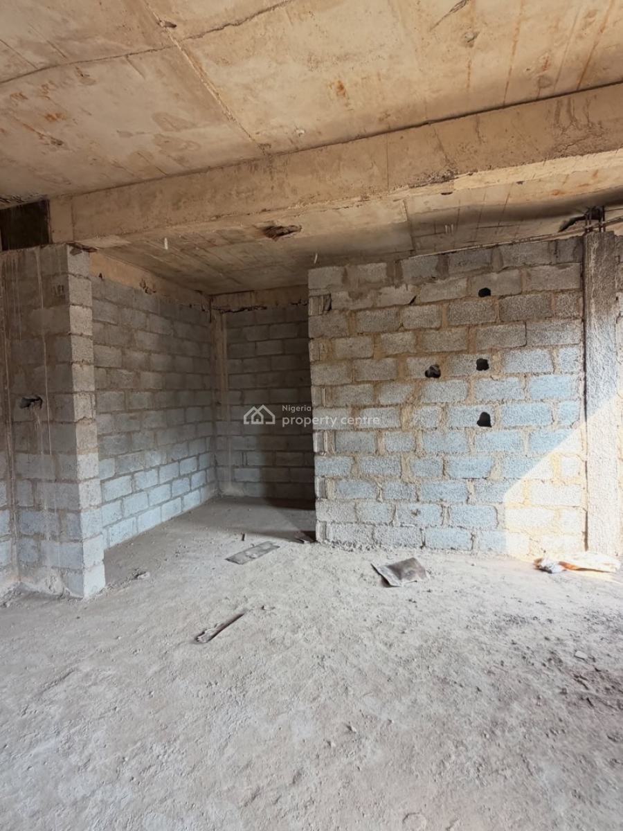 4 Bedroom Terrace  Semi Finished Bq, Gaduwa, Abuja, Terraced Duplex for Sale