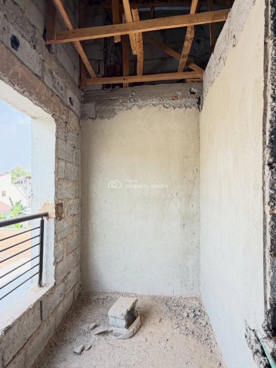 4 Bedroom Terrace  Semi Finished Bq, Gaduwa, Abuja, Terraced Duplex for Sale