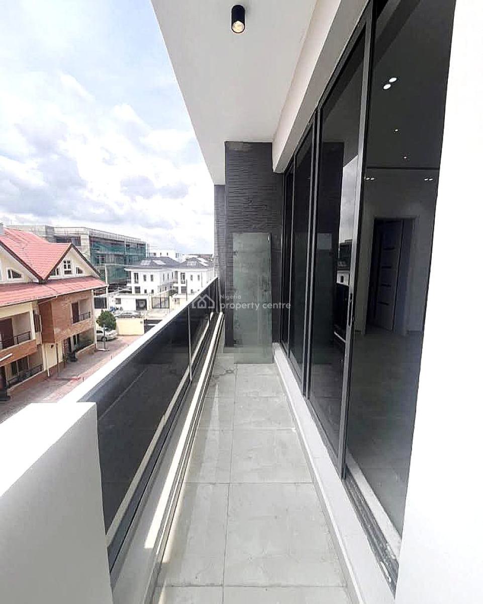 Nicely Built 3-bedroom Apartment, Lekki Phase 1, Lekki, Lagos, Flat / Apartment for Sale