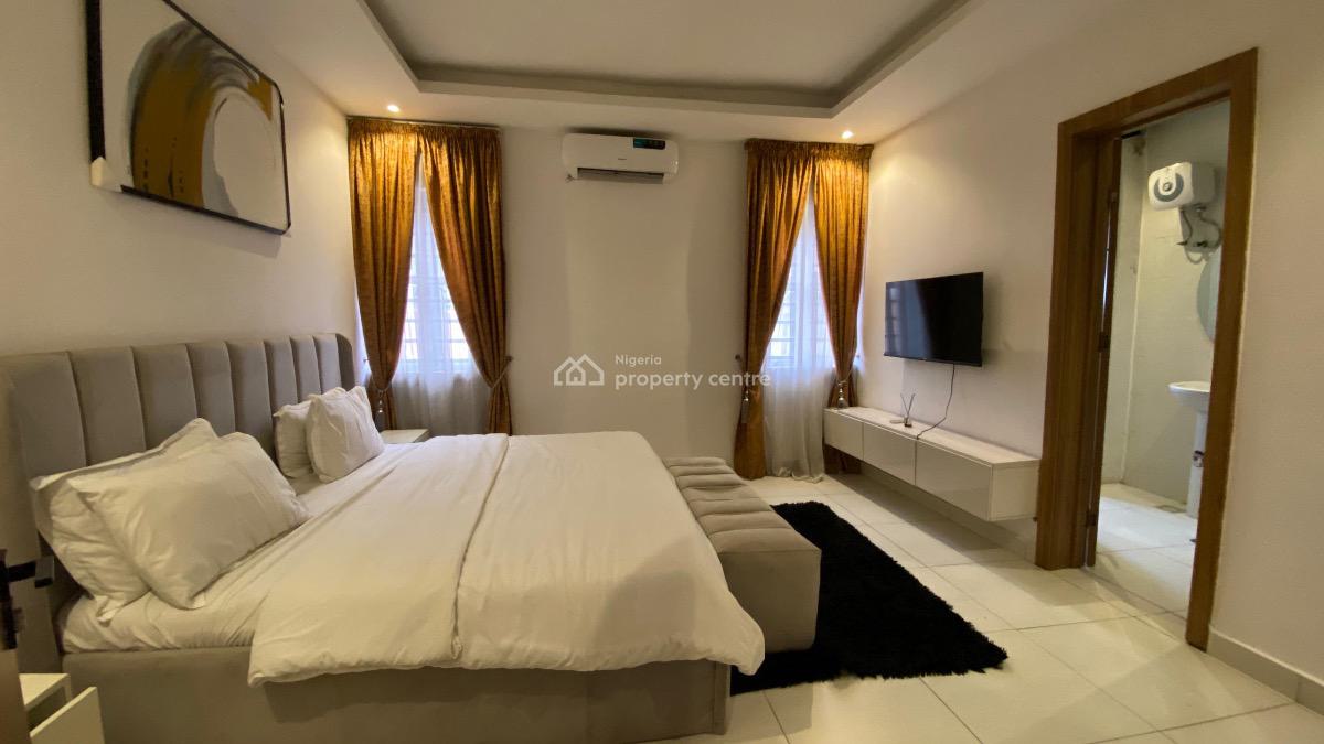 Luxury 4 Bedrooms Apartments Fully Furnished, Lekki Phase 1, Lekki, Lagos, Flat / Apartment for Rent