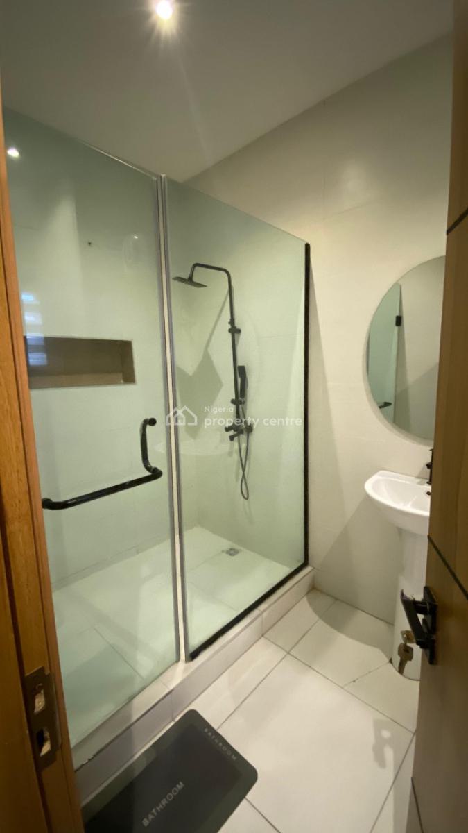 Luxury 4 Bedrooms Apartments Fully Furnished, Lekki Phase 1, Lekki, Lagos, Flat / Apartment for Rent