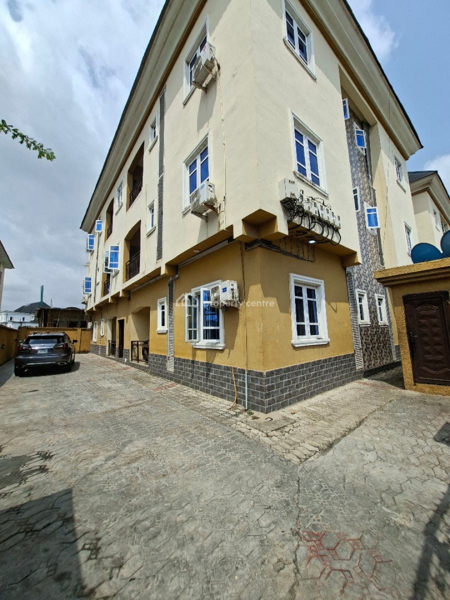 Recently Build Block of 6 Flats with Cofo, Victory Estate, Ago Palace, Isolo, Lagos, Block of Flats for Sale