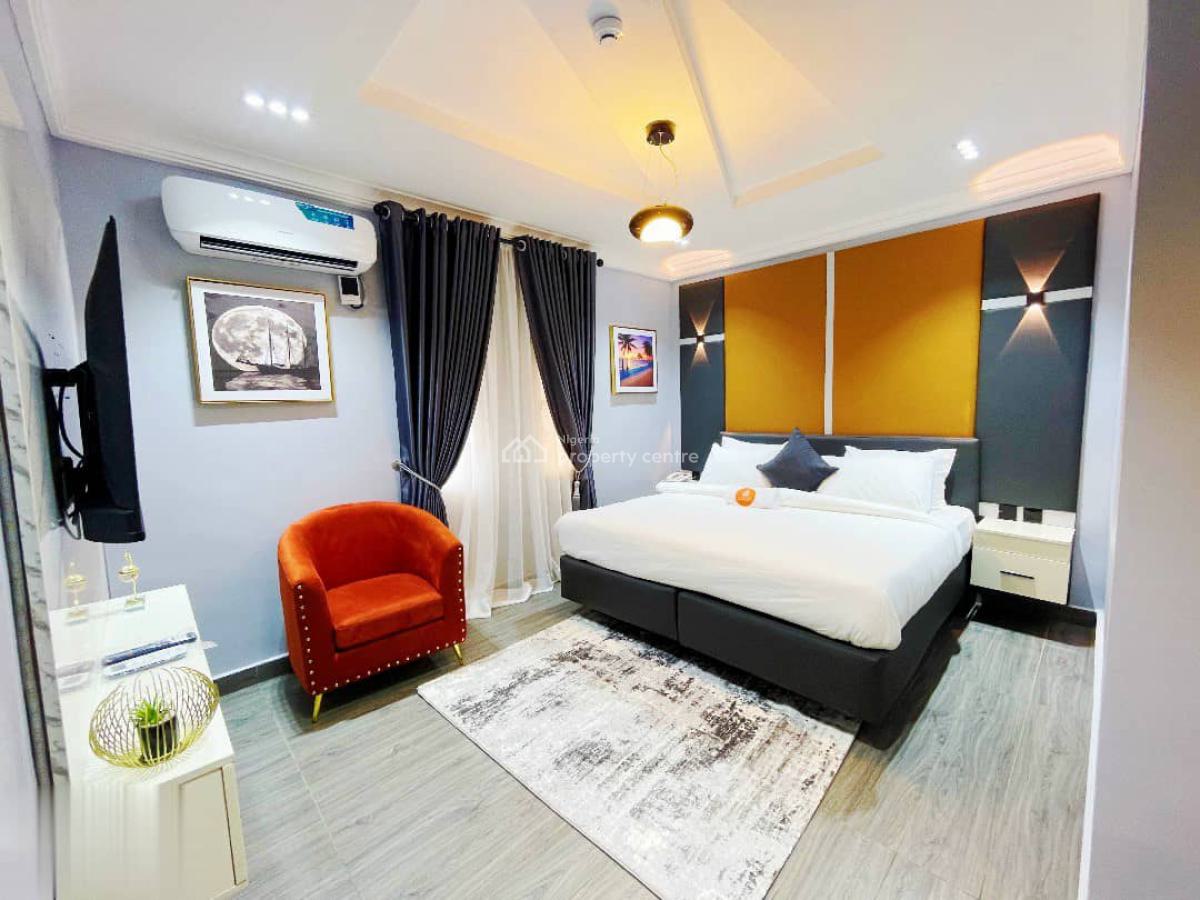 Lovely 2 Bedroom with Pool, Opebi, Ikeja, Lagos, Flat / Apartment Short Let