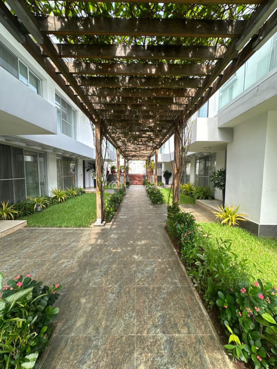 Clean & Well-maintained 3-bedroom Terrace with Bq, Banana Island, Ikoyi, Lagos, Terraced Duplex for Rent