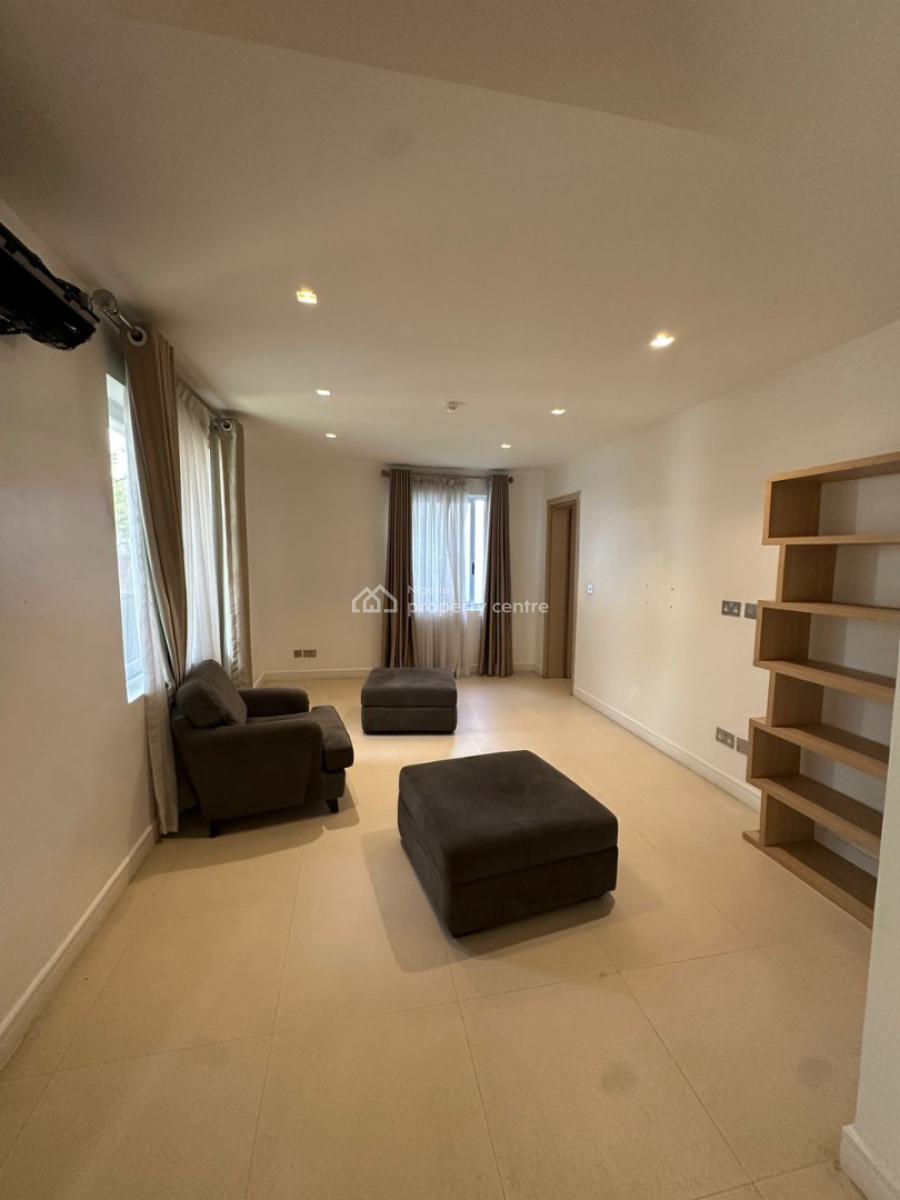 Clean & Well-maintained 3-bedroom Terrace with Bq, Banana Island, Ikoyi, Lagos, Terraced Duplex for Rent